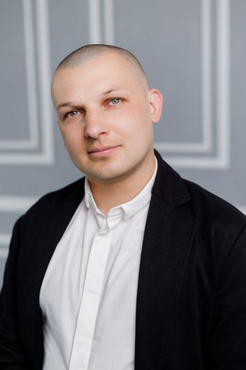психолог Василий Сергеевич Манзар